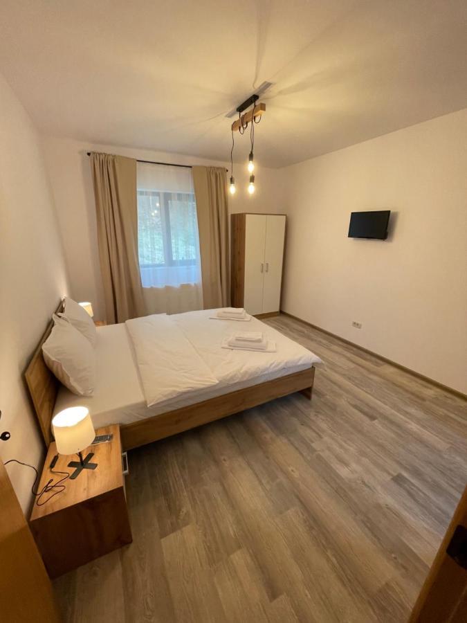 Cosy&Minimalistic Apartments - Haret Building Сіная Екстер'єр фото